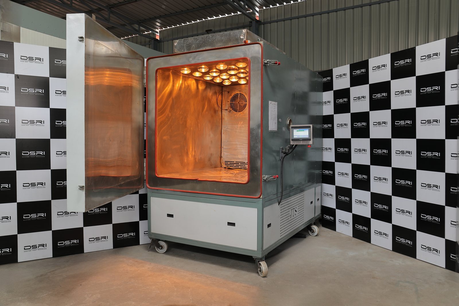 Chamber, door open, lit for test