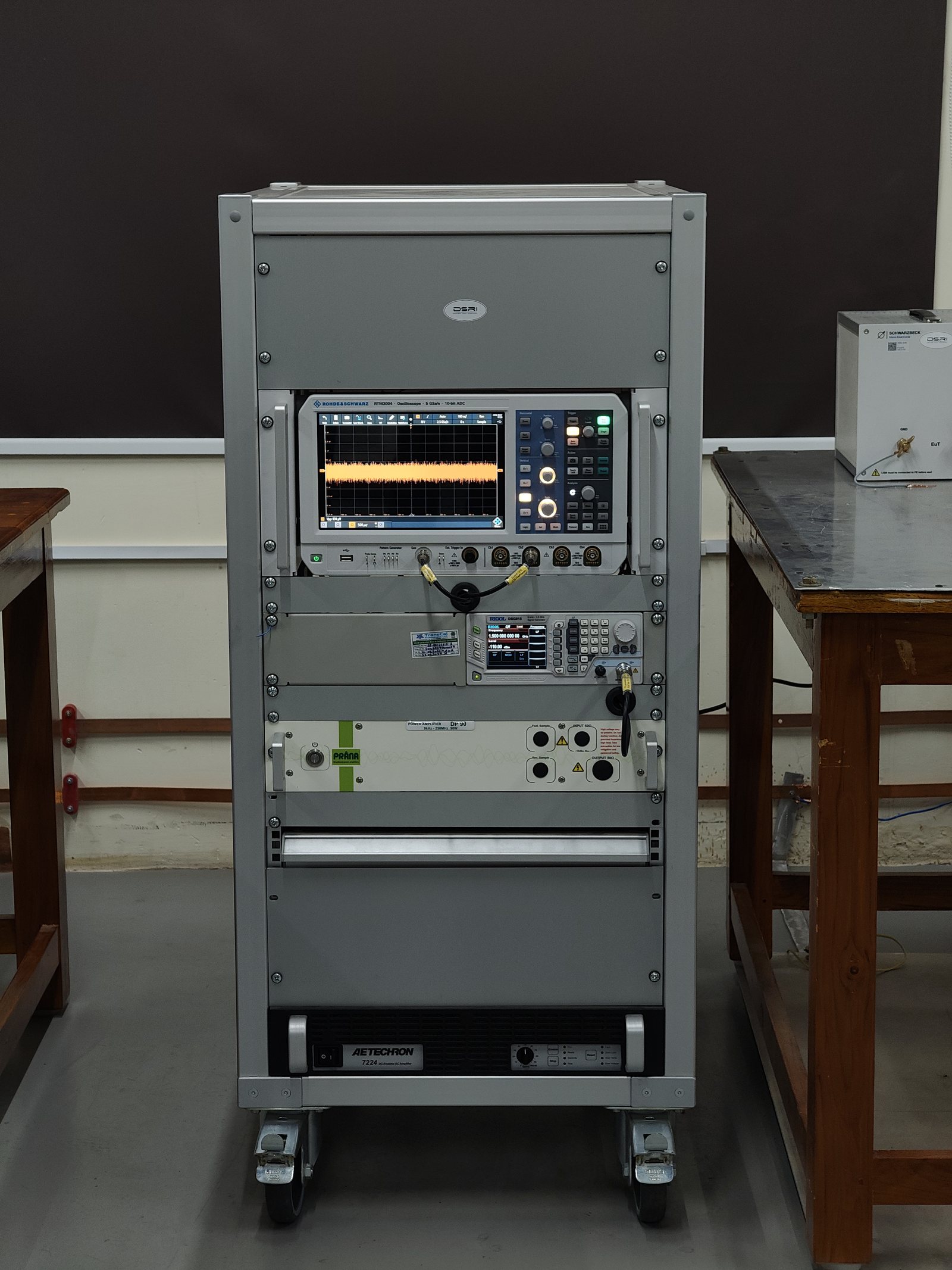 EMI receiver rack
